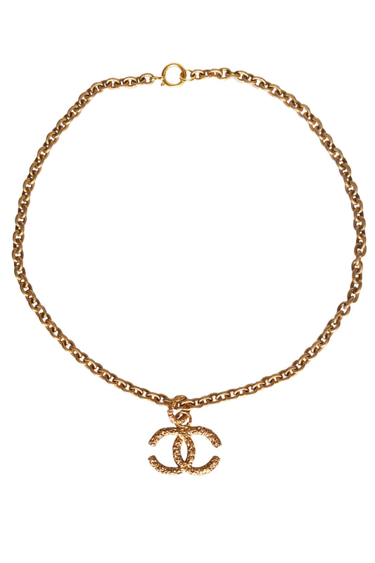 VINTAGE CHANEL GOLD-PLATED LAVA CC COLLAR DORADO