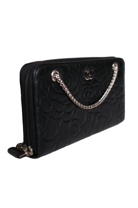 WALLET ON CHAIN RE-WORKED CHANEL CAMELLIA ZIP AROUND WALLET ON CHAIN RE-WORKED LAMBSKIN NEGRO