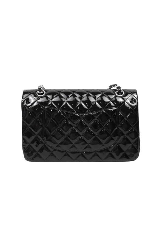 Chanel Small CC Funky Town Flap en cuero Lambskin negro acolchado con herrajes Aged Gold.