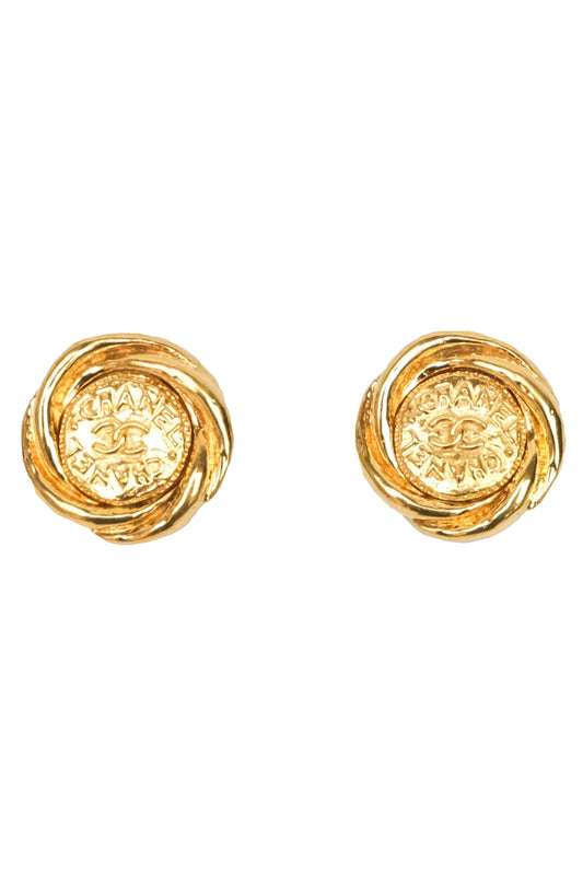 PENDIENTES CHANEL VINTAGE ROUND CC CLIP-ON EARRINGS EN BAÑO DORADO - COLECCIÓN 93P