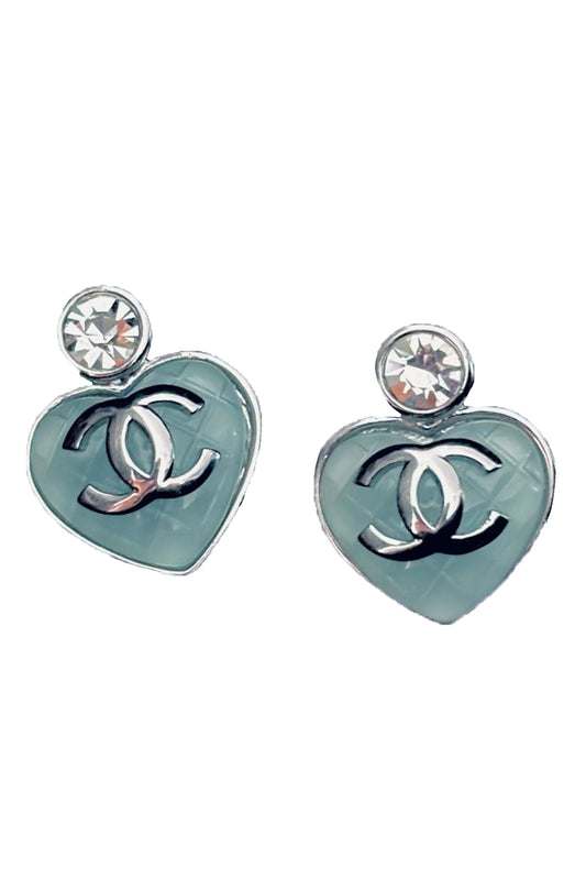 CHANEL HEART EARRINGS CC LOGO AQUA RESIN & CRYSTAL - PLATA/AQUA