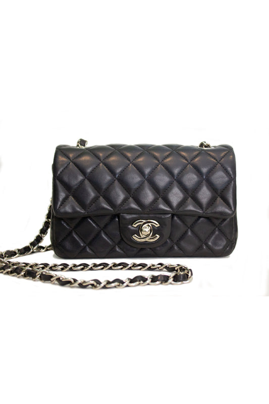 CHANEL CLASSIC FLAP BAG SMALL