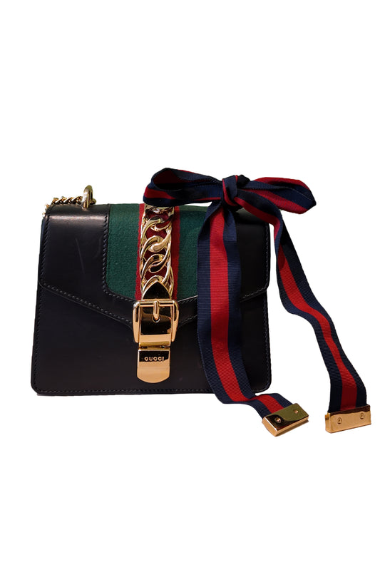 GUCCI MINI SYLVIE CHAIN SHOULDER BAG - AZUL MARINO