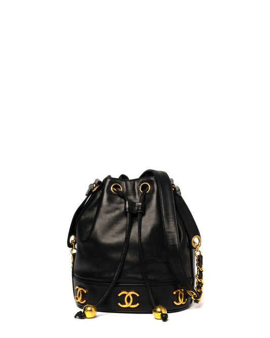CHANEL BUCKET CAVIAR