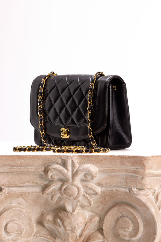 CHANEL DIANA VINTAGE